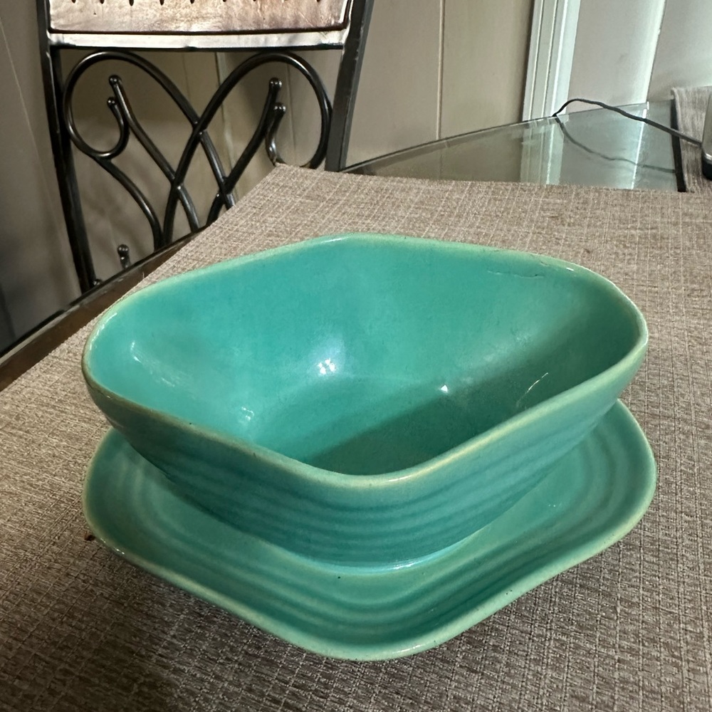 Vintage Bauer pottery gravy boat jade